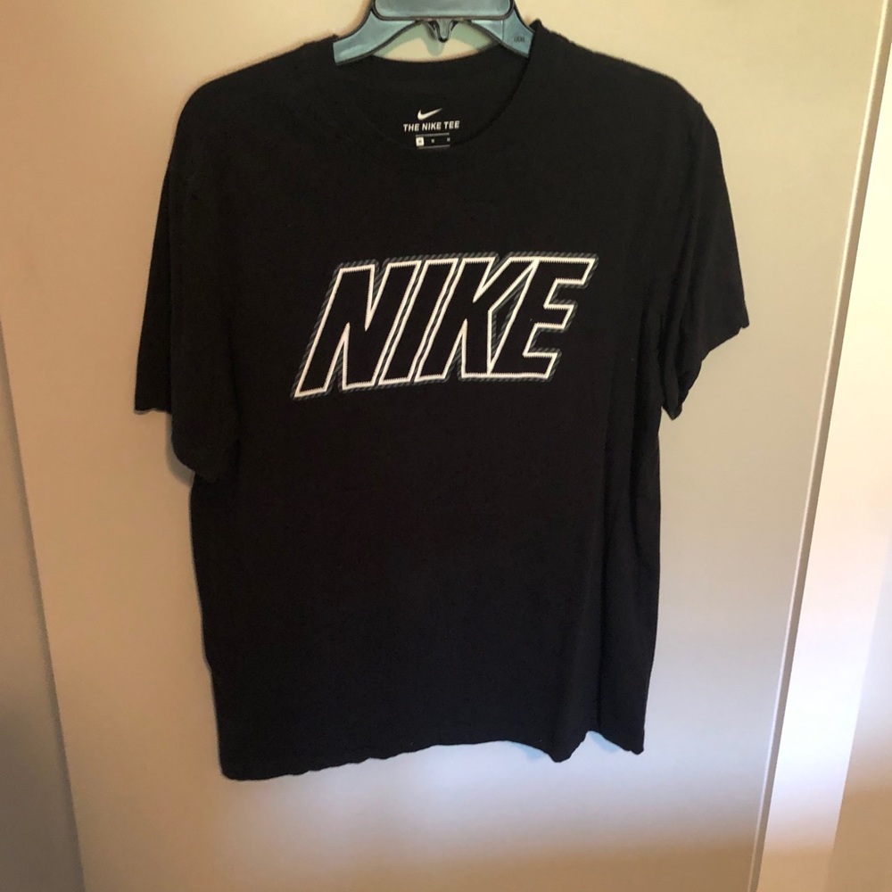 Black Nike T-shirt